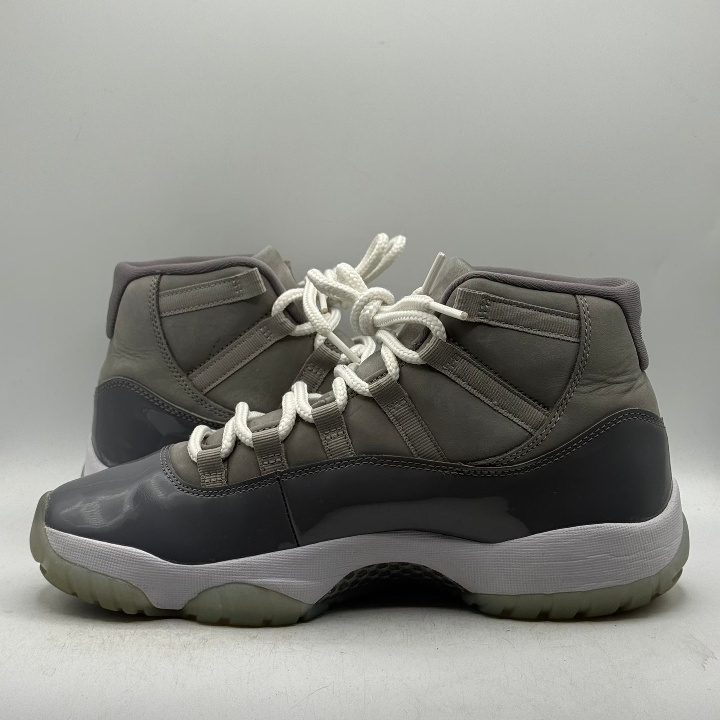 (Used No Box) Jordan 11 High Cool Grey Size 9