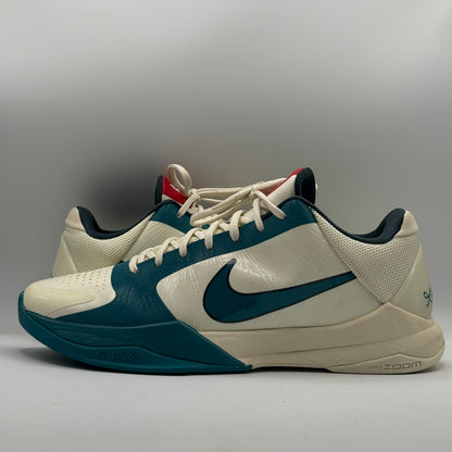 (USED) Kobe V Protro Caitlin Calrk Coconut Milk Size 10