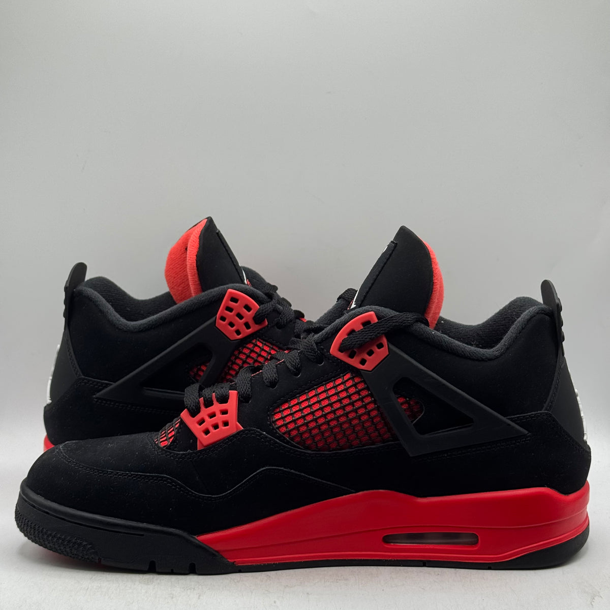 (USED) Jordan 4 Red Thunder Size 13