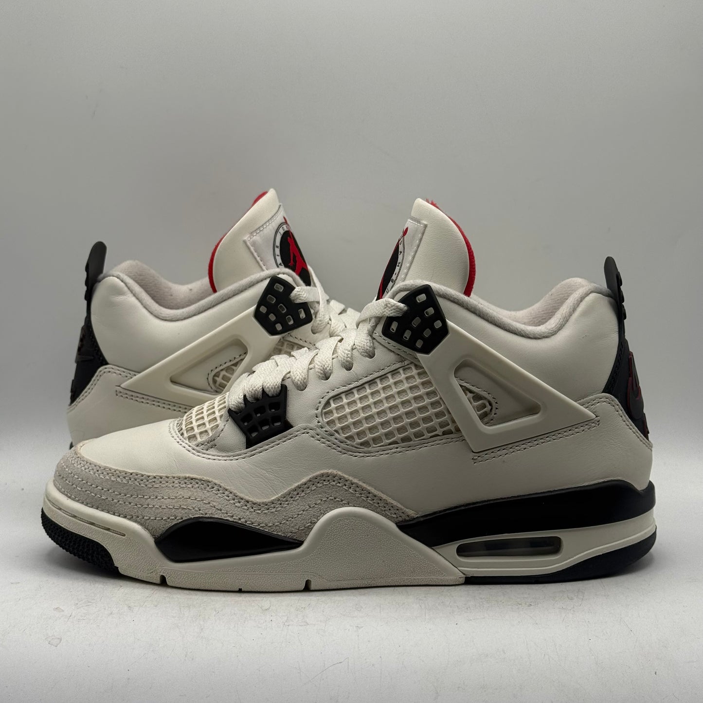(Used) Jordan 4 Flight Club Size 8