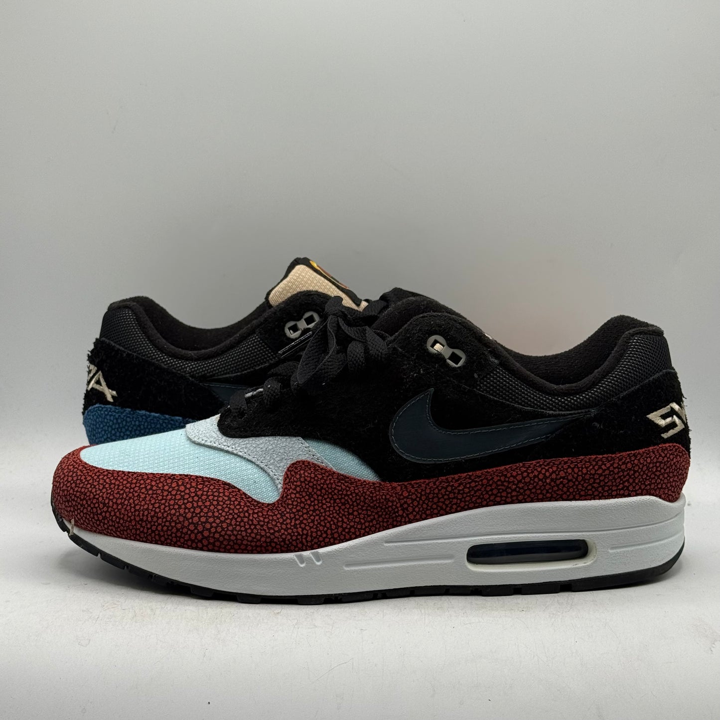 (Used No Box) Nike Air Max 1 Swipa Size 11.5