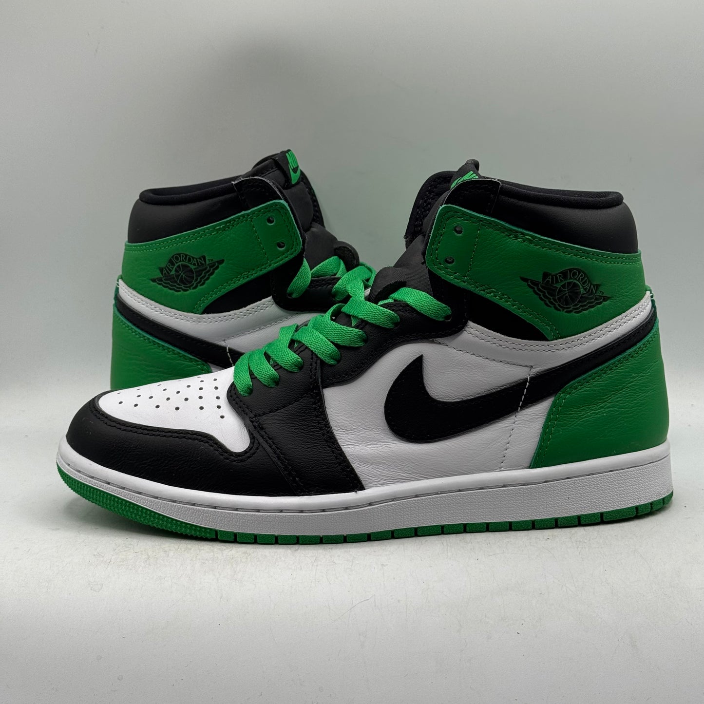 (Used) Jordan 1 High Lucky Green Size 8.5