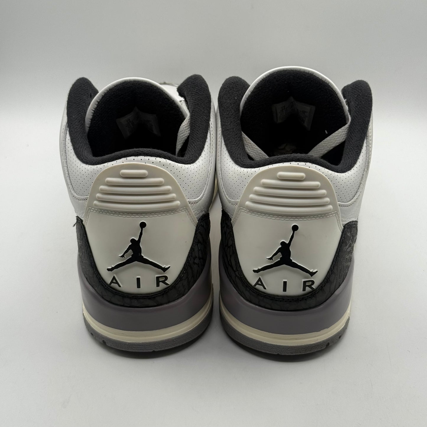 (USED) Jordan 3 Cement Grey Size 12