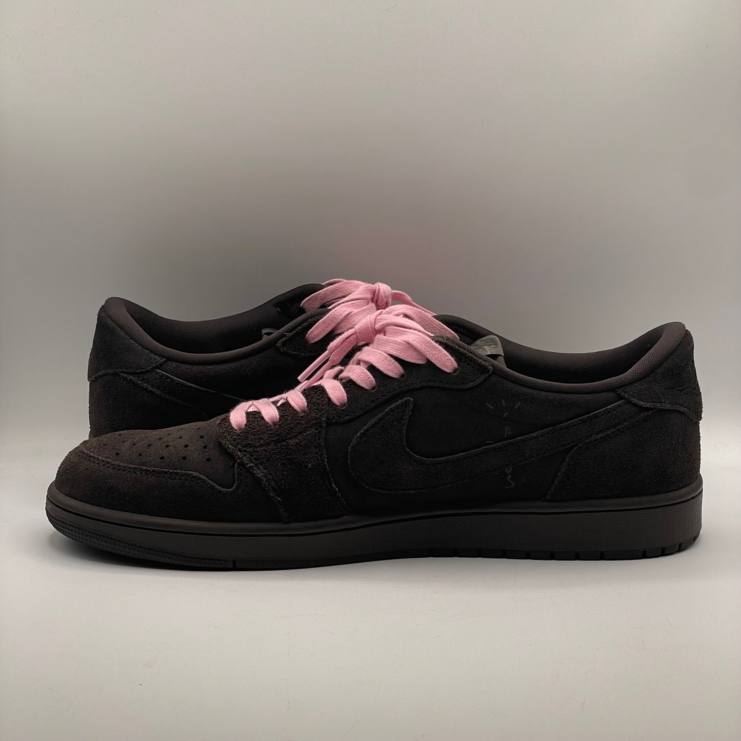 (USED) Jordan 1 Low Travis Scott Velvet Brown Size 12