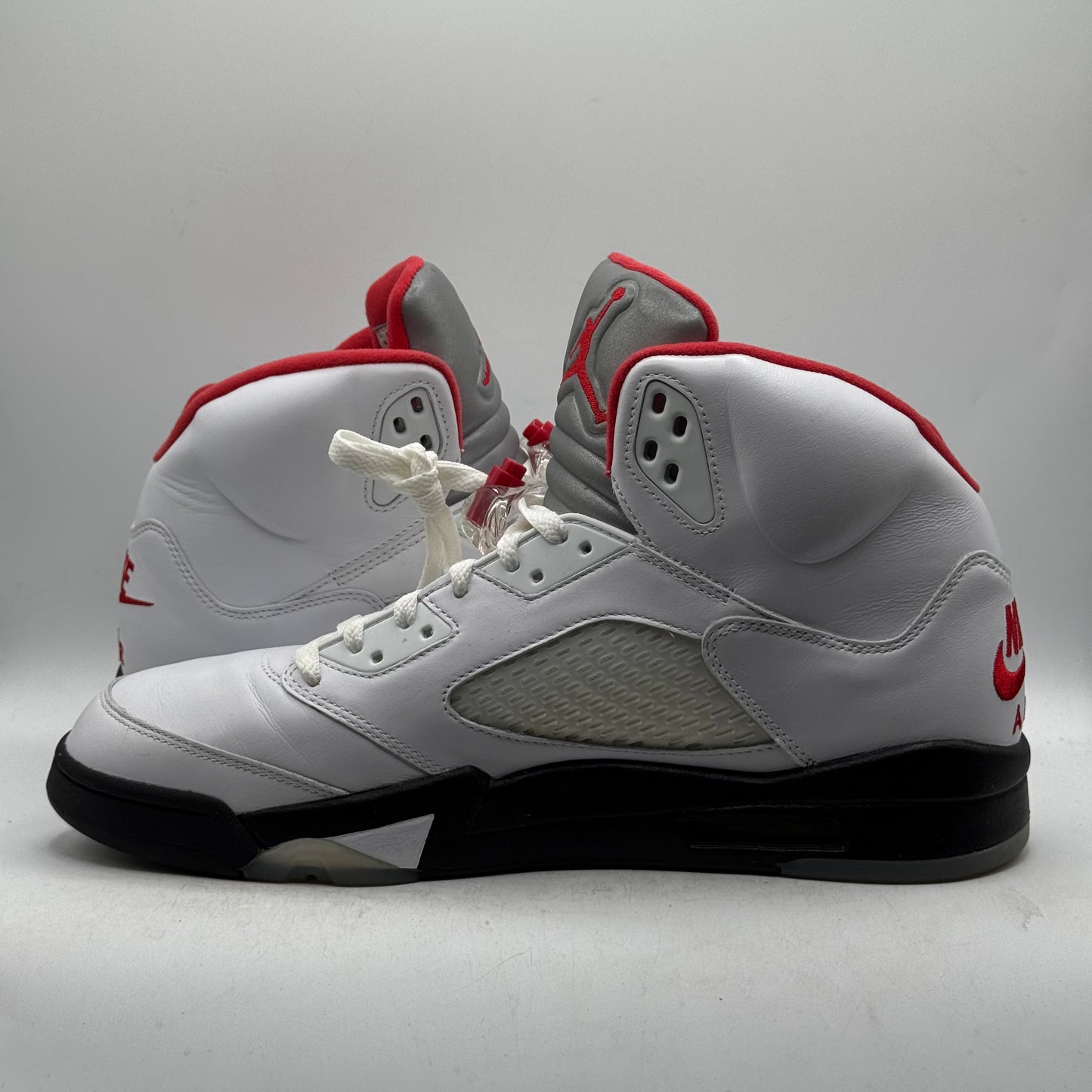 (USED) Jordan 5 Fire Red (2020) Size 13