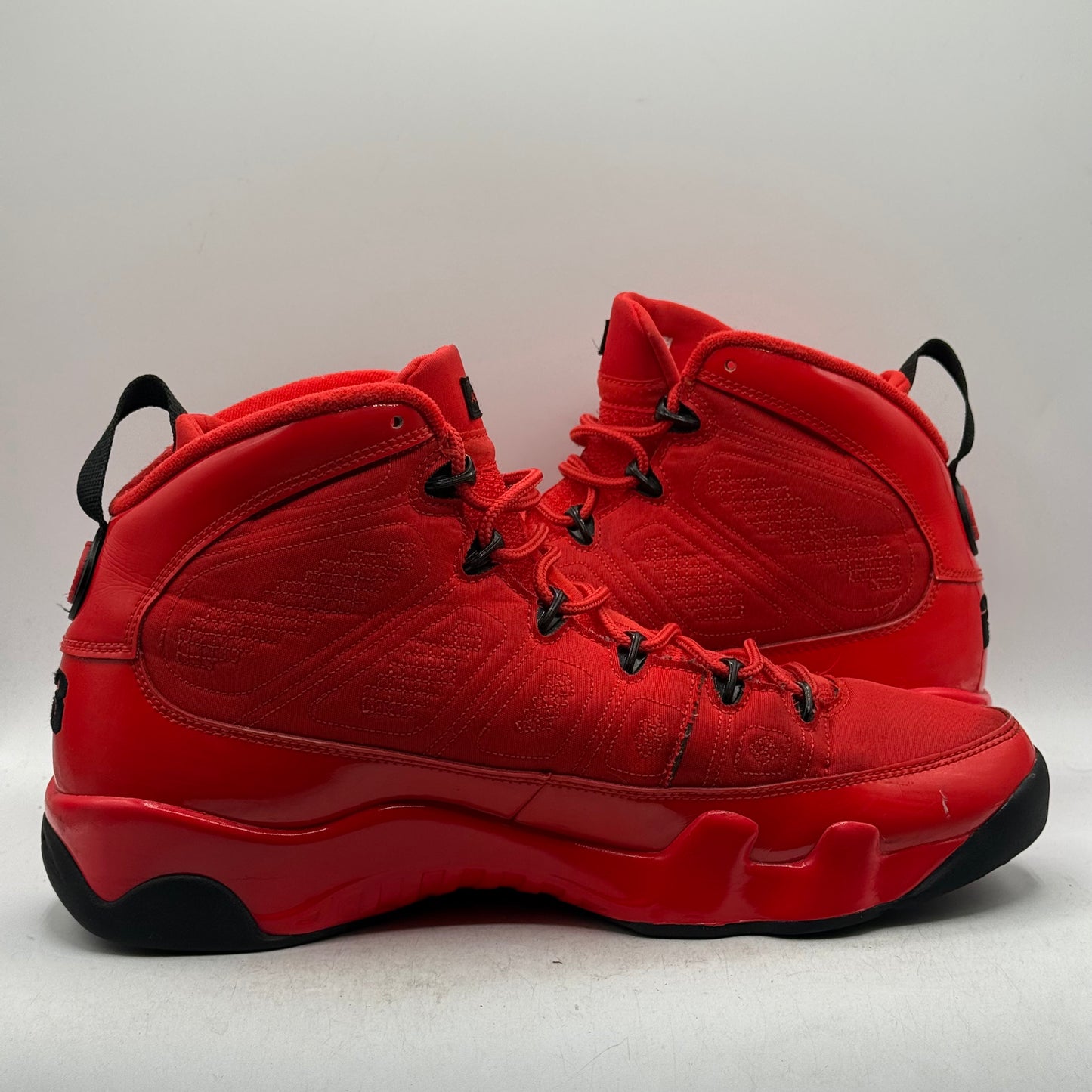 (Used No Box) Jordan 9 Chili Red Size 12