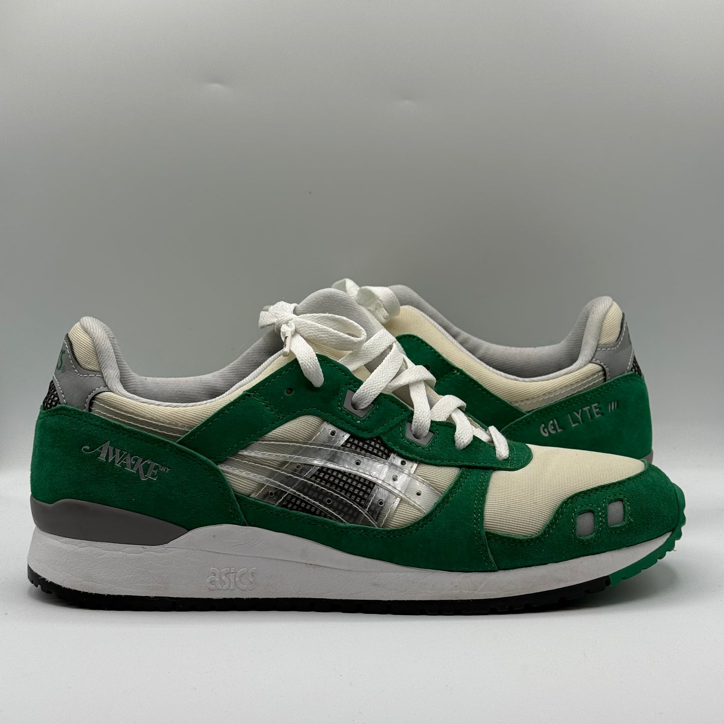 (Used) ASICS Gel Lyte Awake Size 10