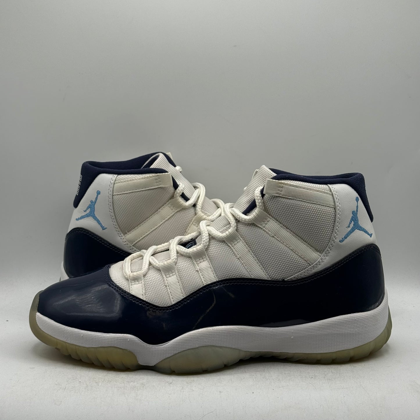 (USED) Jordan 11 UNC Win Like 82 Size 10