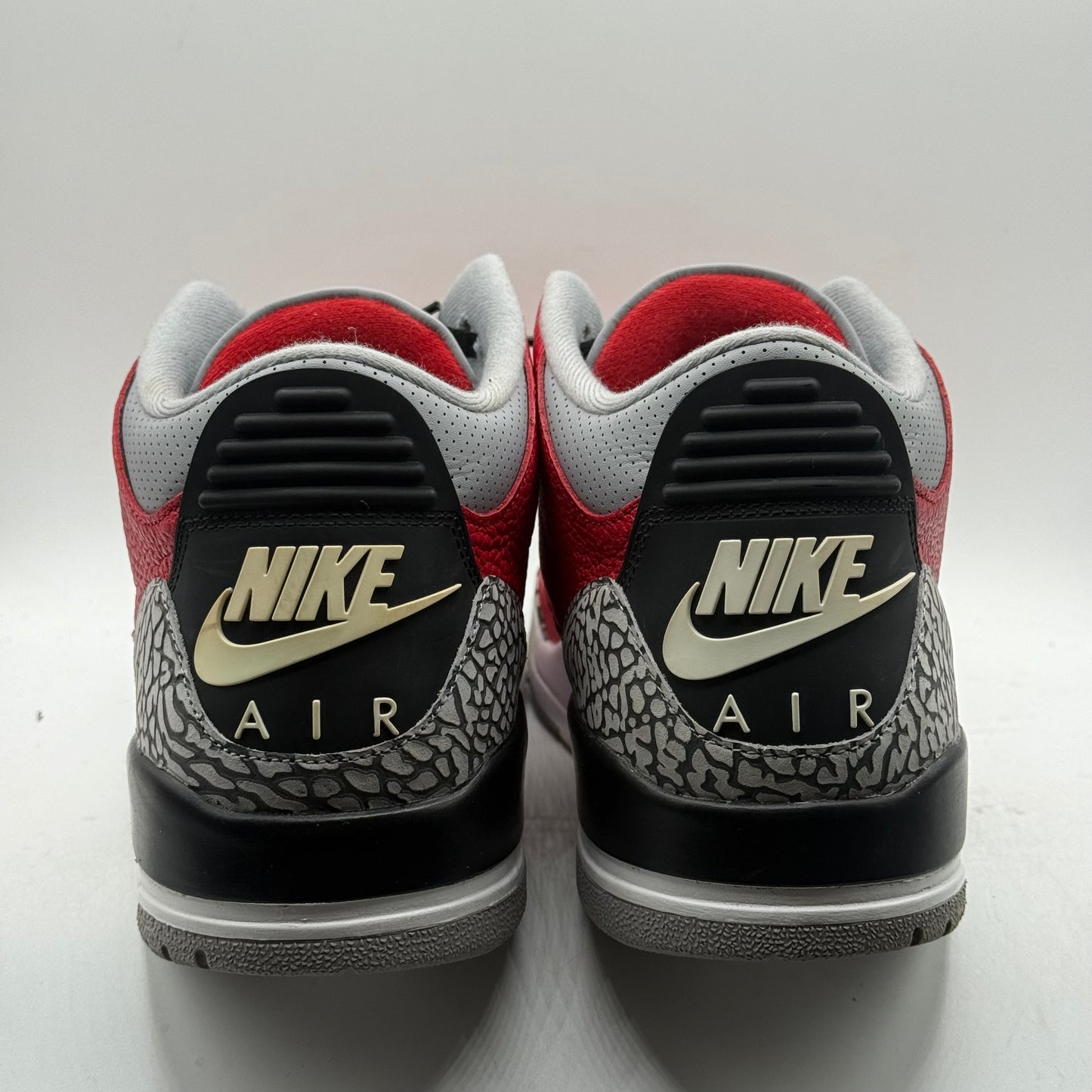 (Used) Jordan 3 Unite Size 13