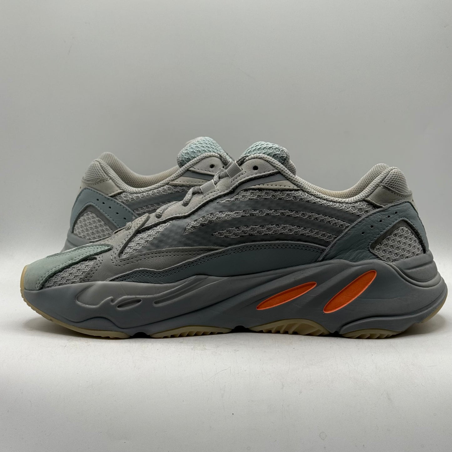 (Used) Yeezy 700 Inertia Size 10.5