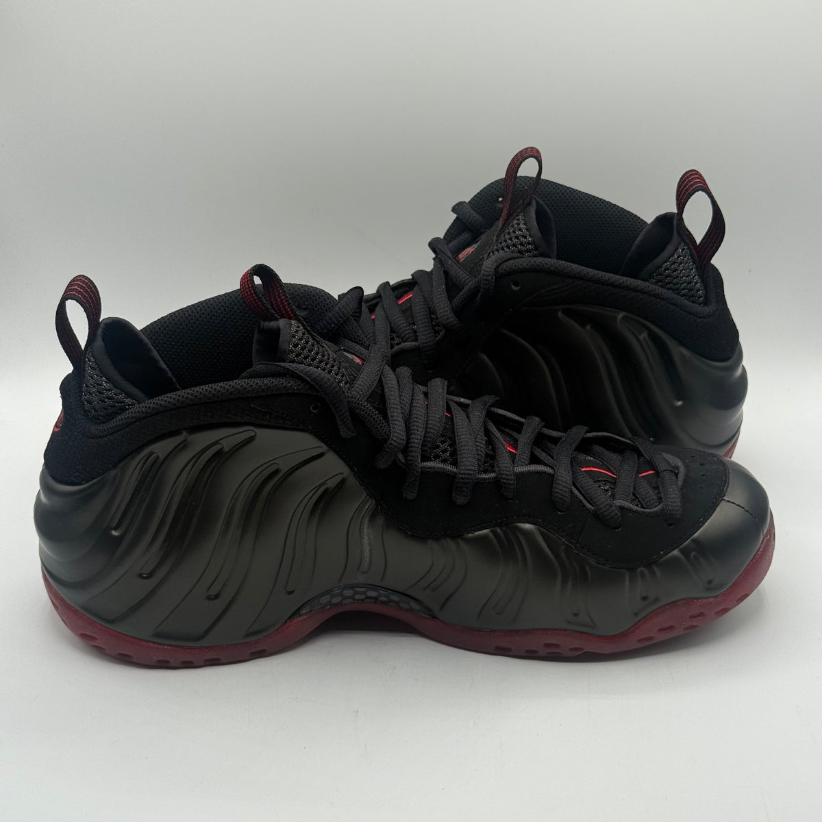 (USED) Nike Air Foamposite One Cough Drop Size 10.5