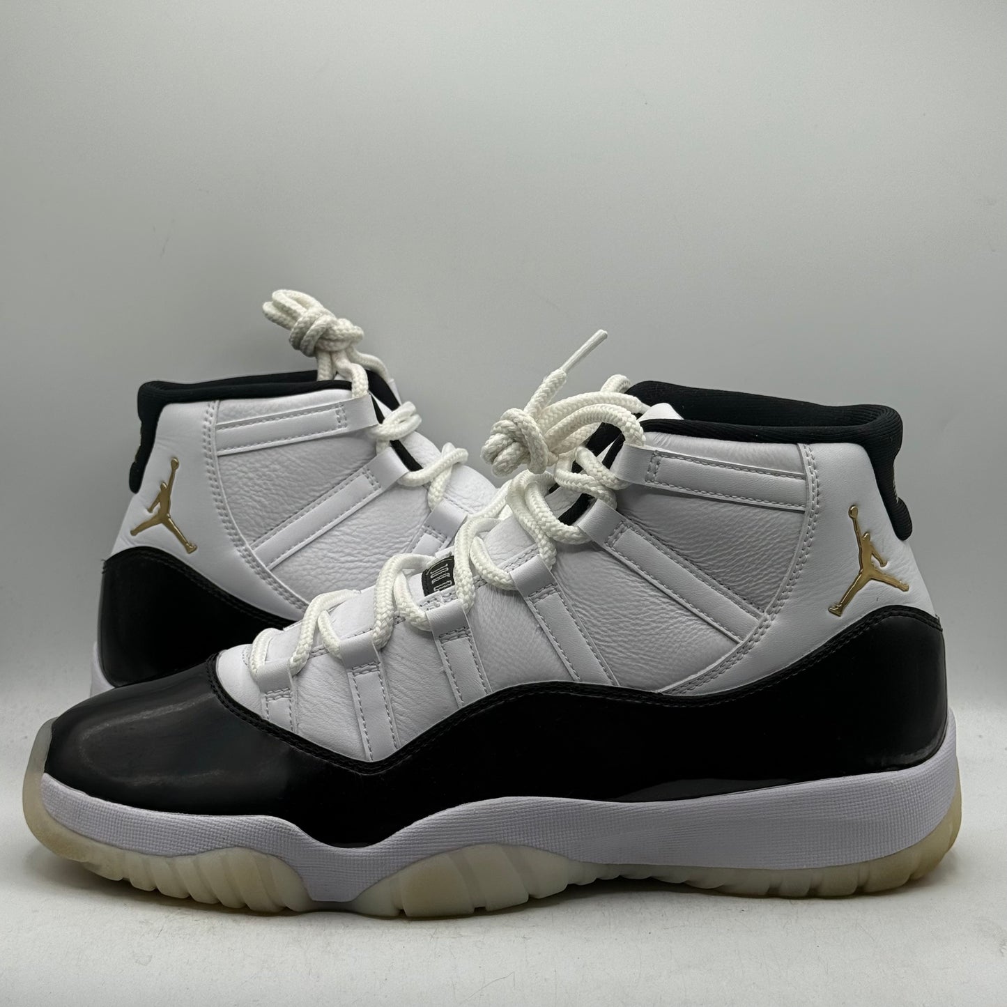 (Used) Jordan 11 High Gratitude Size 12.5