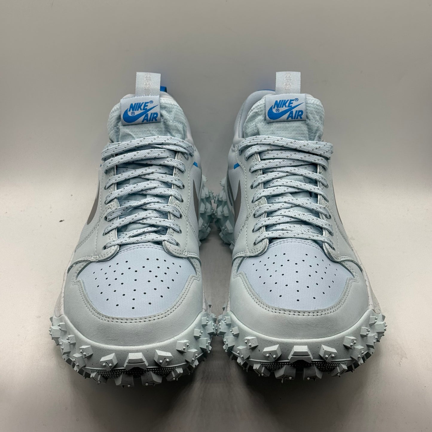 (Used) Jordan 1 Low Element Gore-Tex Glacier Blue Silver Size 11.5