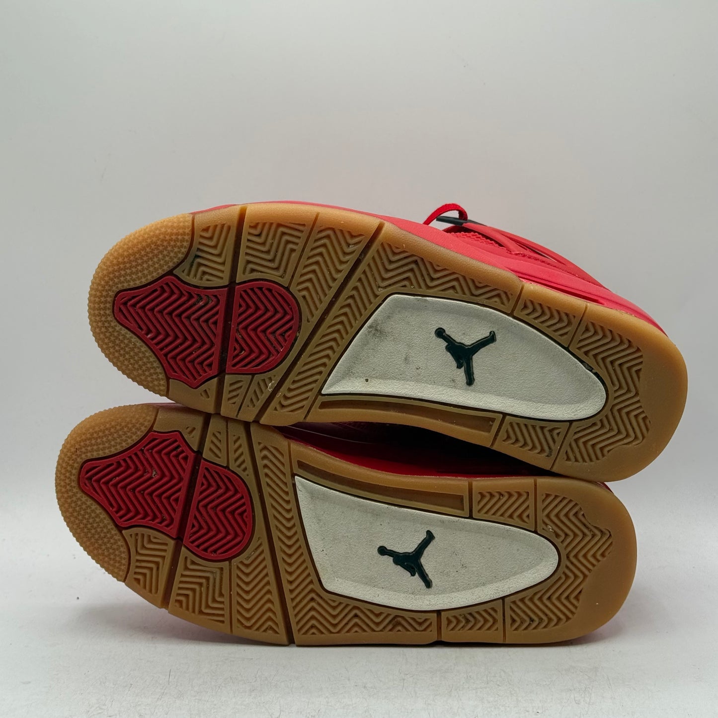 (Used) Jordan 4 Fire Red Singles Day Size 8.5W/7M