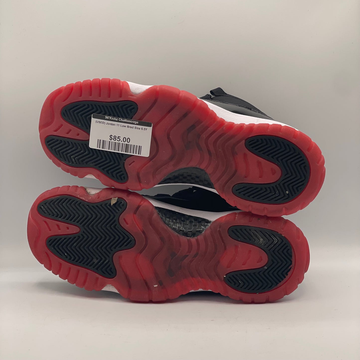 (USED REP BOX) Jordan 11 Bred Size 10.5