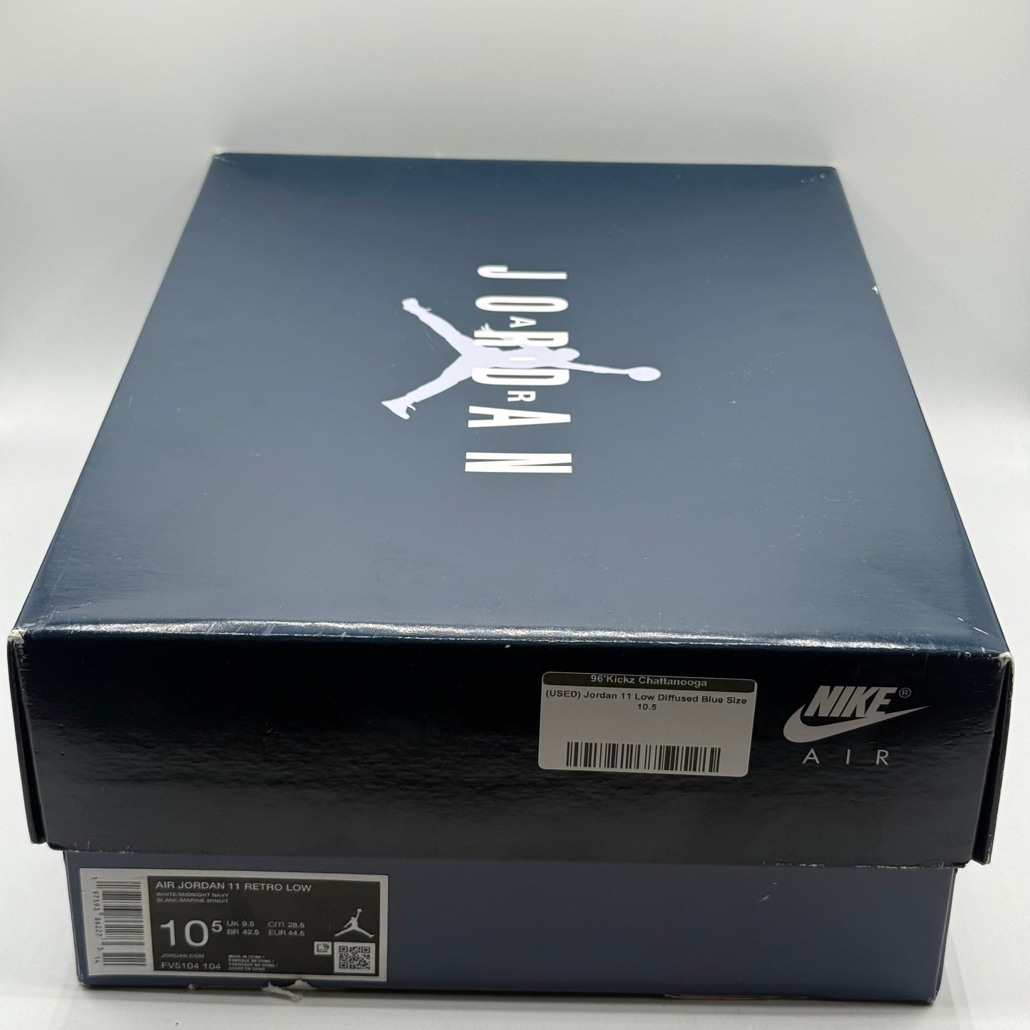 (USED) Jordan 11 Low Diffused Blue Size 10.5
