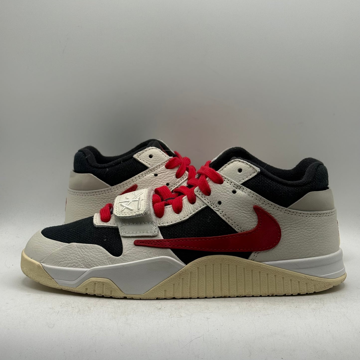 (Used No Box) Jordan Jumpman Jack Travis Scott University Red Size 8