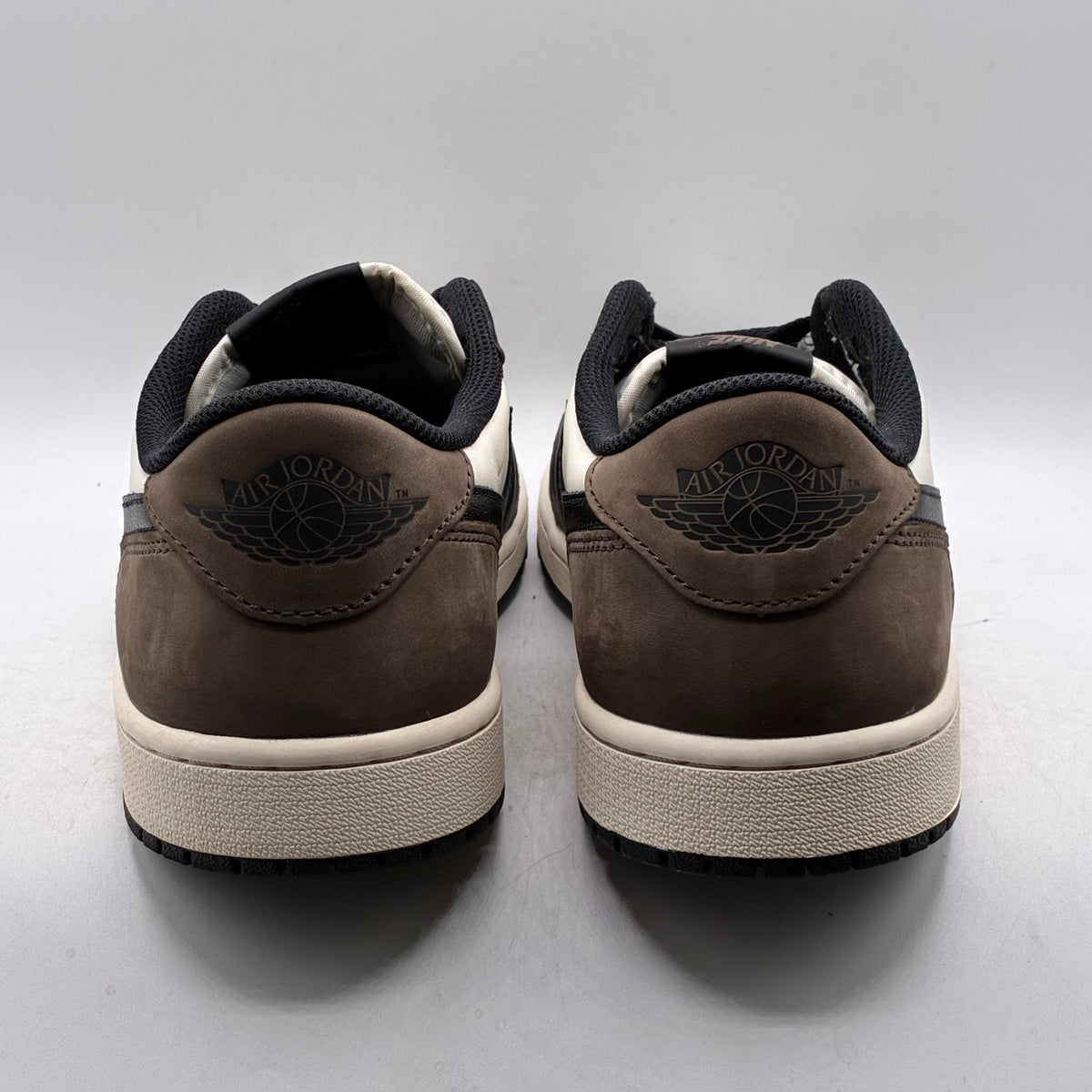 (USED) Jordan 1 Low OG Mocha Size 11