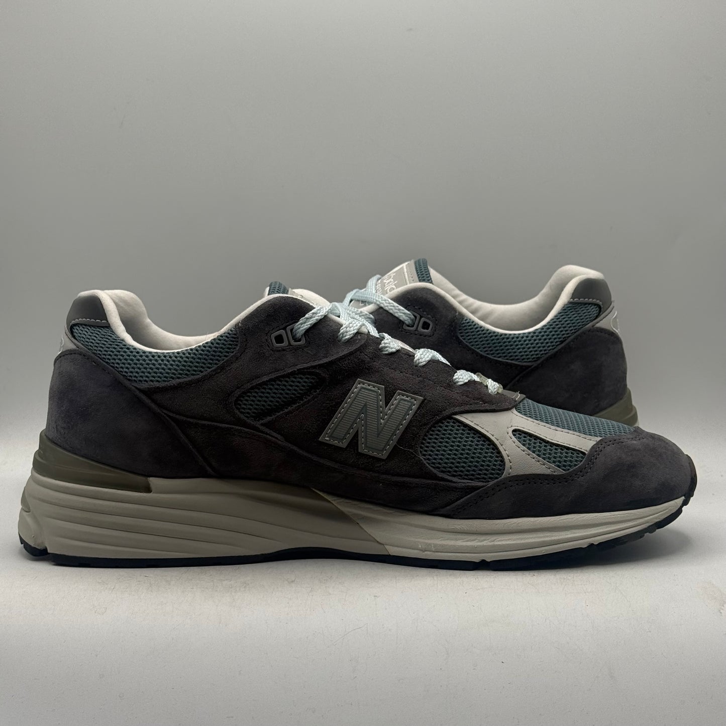 (Used) New Balance 991v2 MiUK Kith Osaka Pack Size 11.5