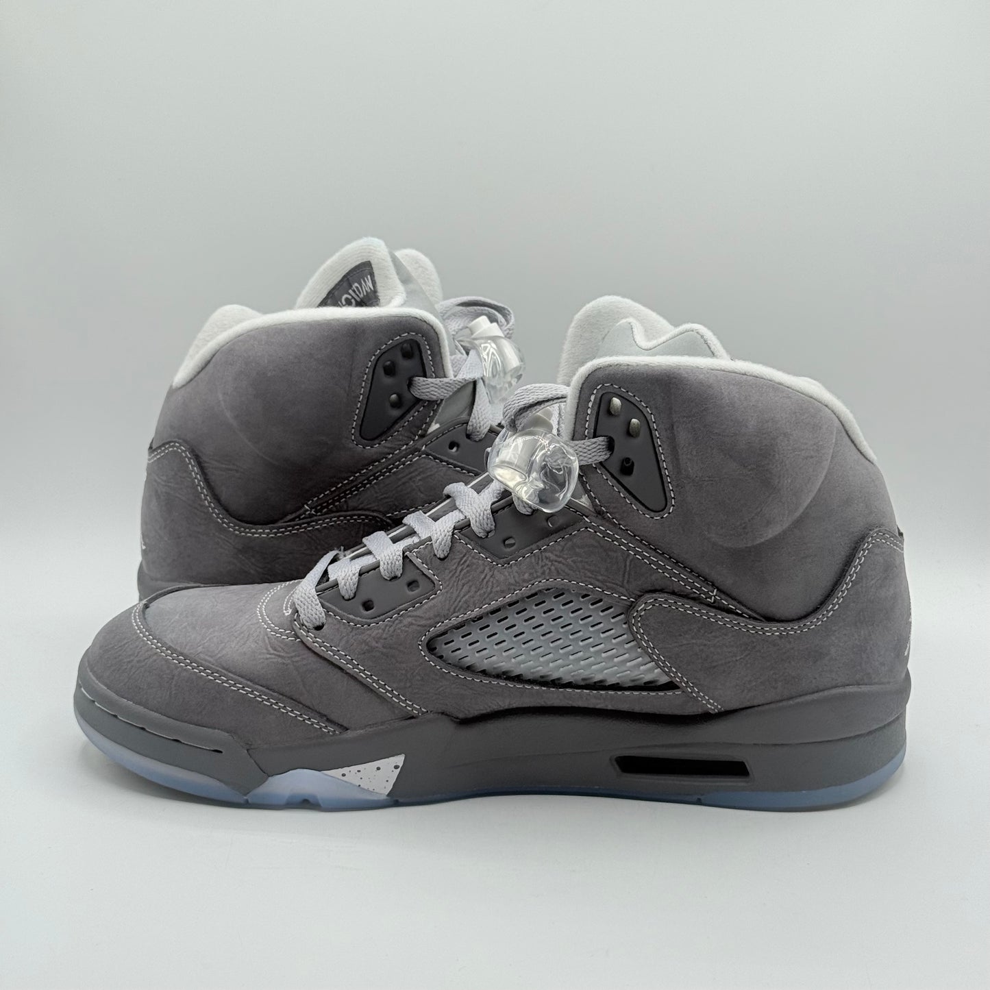 (USED) Jordan 5 Wolf Grey Size 8.5