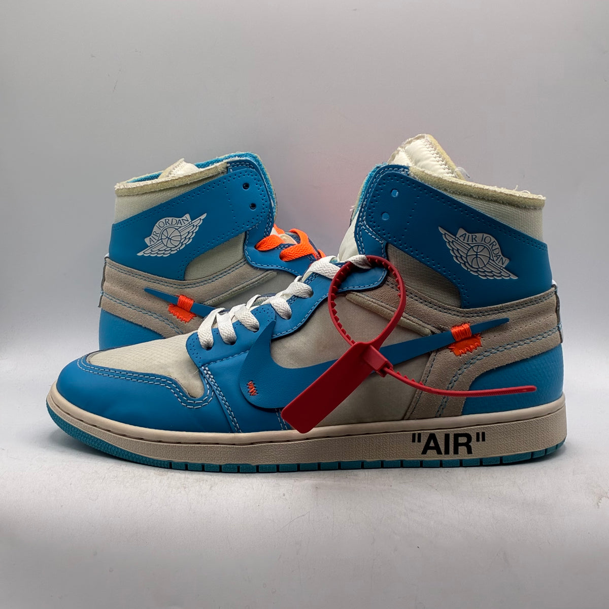 (USED) Jordan 1 High Off-White University Blue Size 11