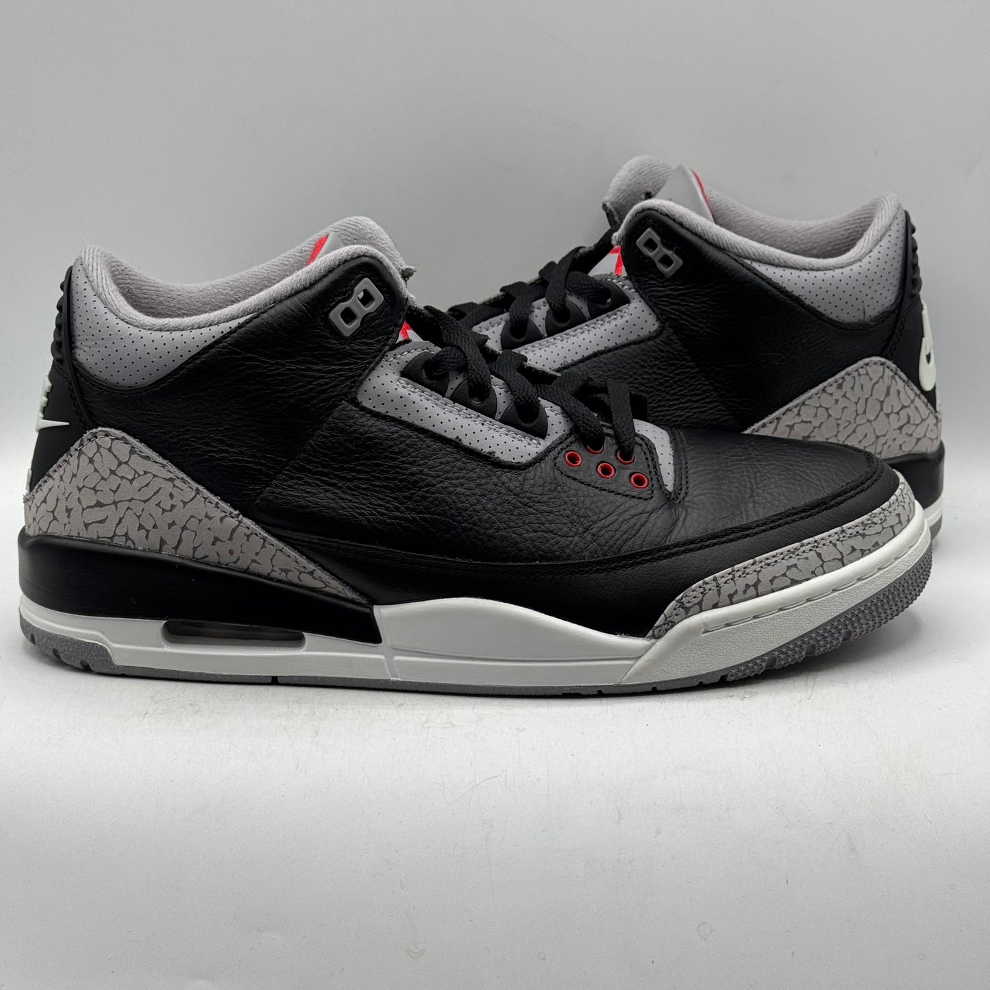 (USED) Jordan 3 Black Cement (2024) Size 11
