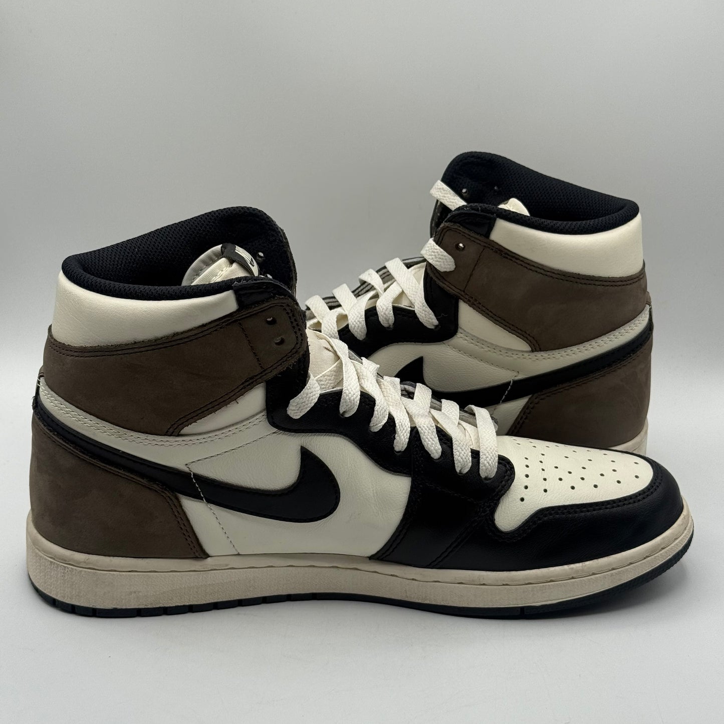 (USED) Jordan 1 High Mocha Size 11.5