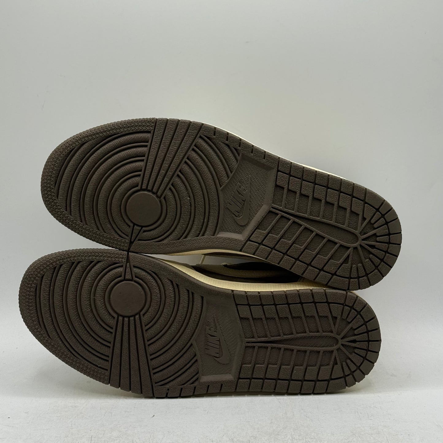 (Used) Jordan 1 Low Travis Scott Reverse Mocha Size 7