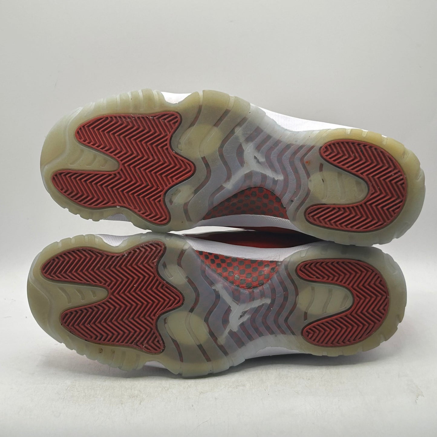 (Used) Jordan 11 High Cherry Size 9.5