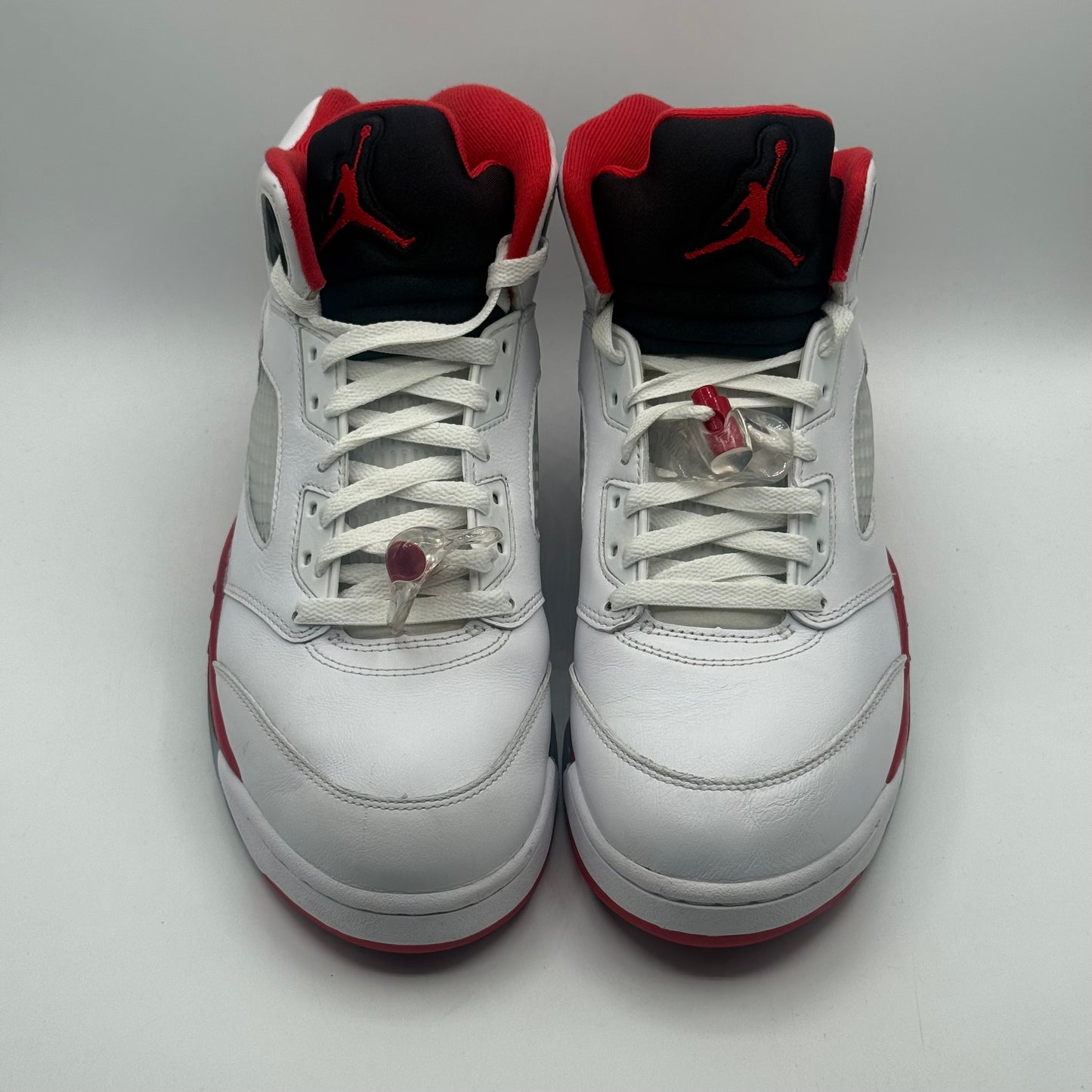 (USED NO BOX) Jordan 5 Black Tongue Size 10.5