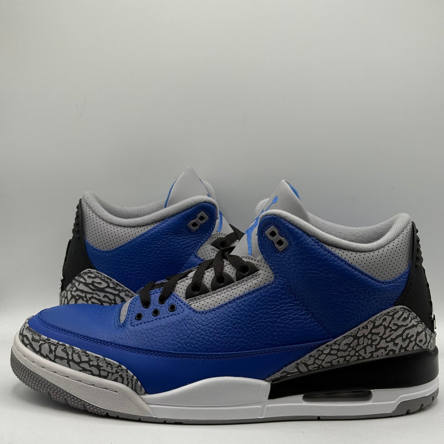 (Used) Jordan 3 Varsity Royal Size 13