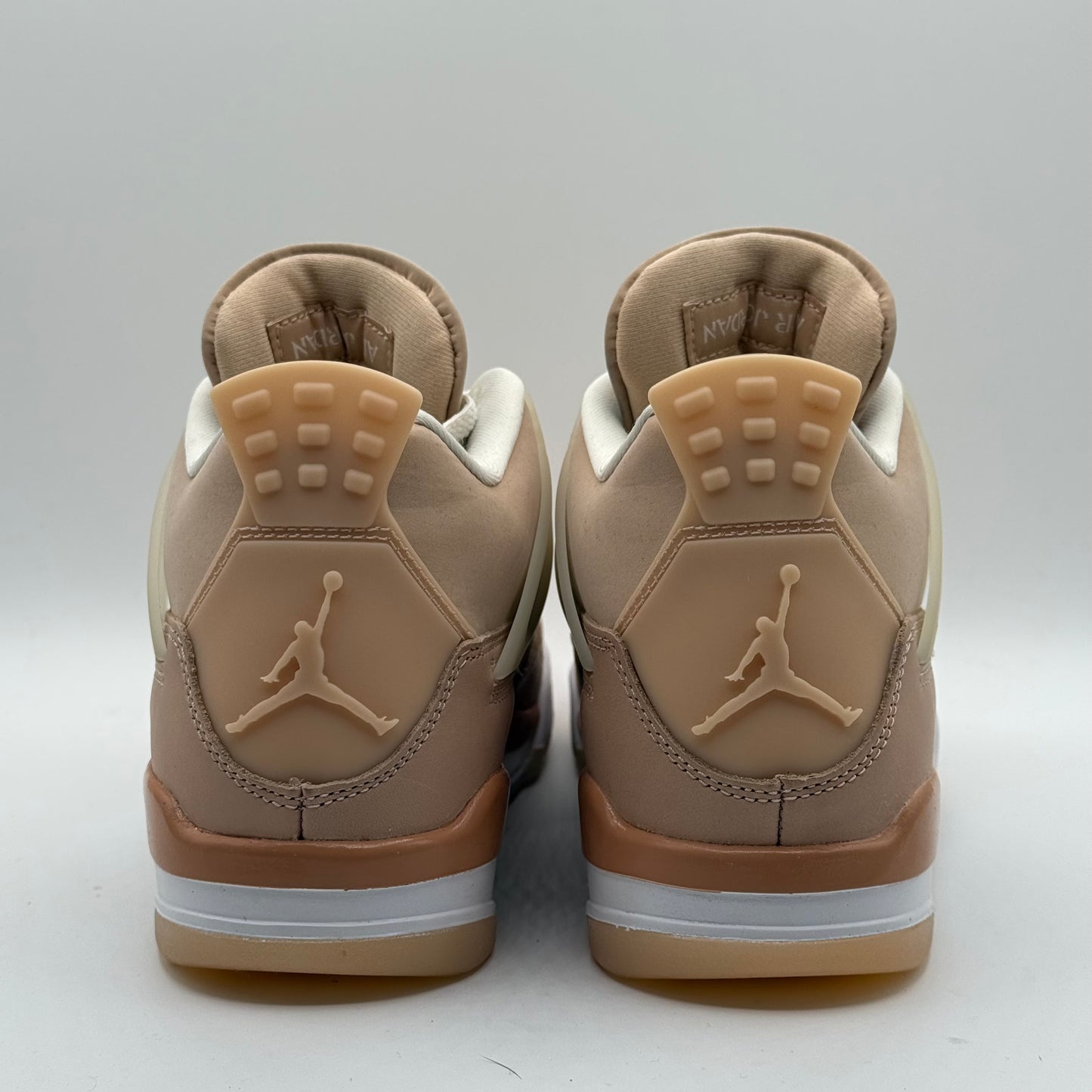 (Used) Jordan 4 Shimmer (W) Size 7W/5.5M