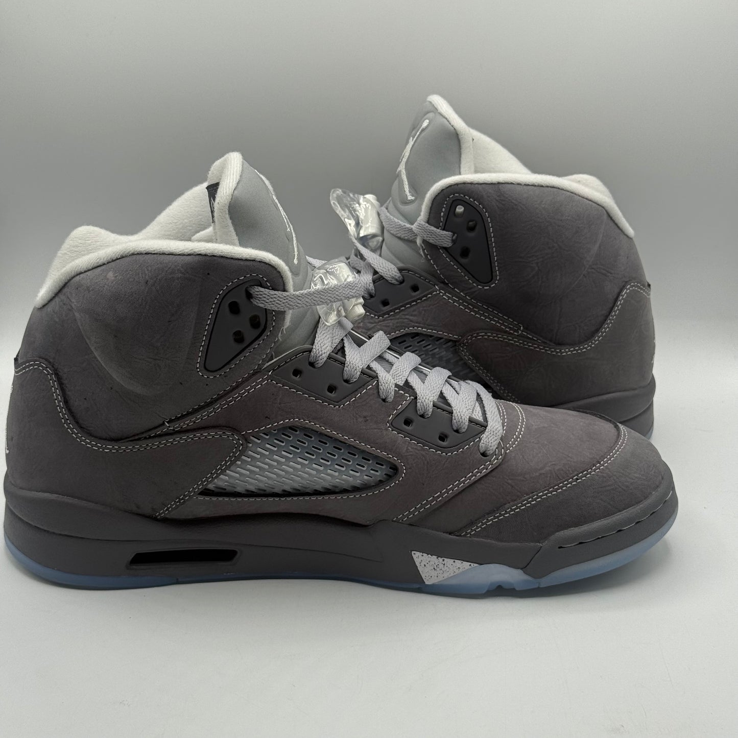 (USED) Jordan 5 Wolf Grey Size 11.5