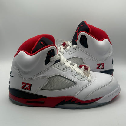 (USED NO BOX) Jordan 5 Black Tongue Size 10.5