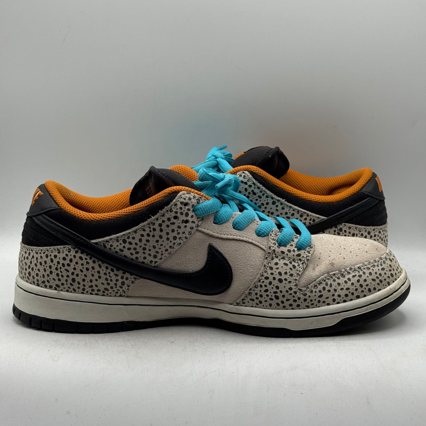 (Used No Box) Nike SB Dunk Low Olympic Safari Size 11
