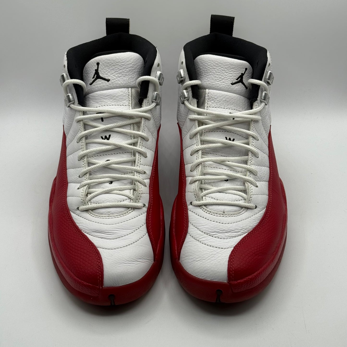 (USED NO BOX) Jordan 12 Cherry Size 10.5