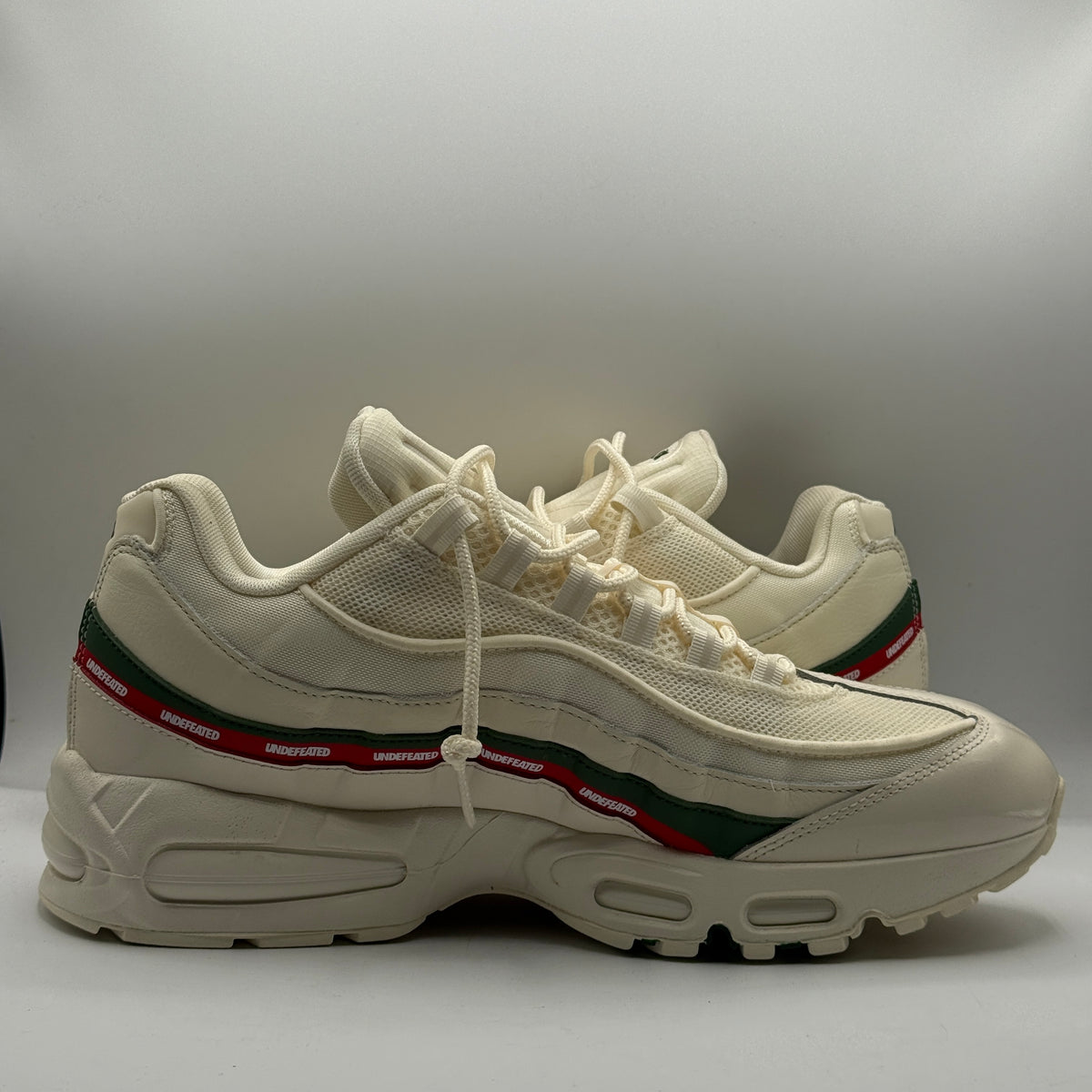 (USED) Nike Air Max 95 Undefeated White Size 14