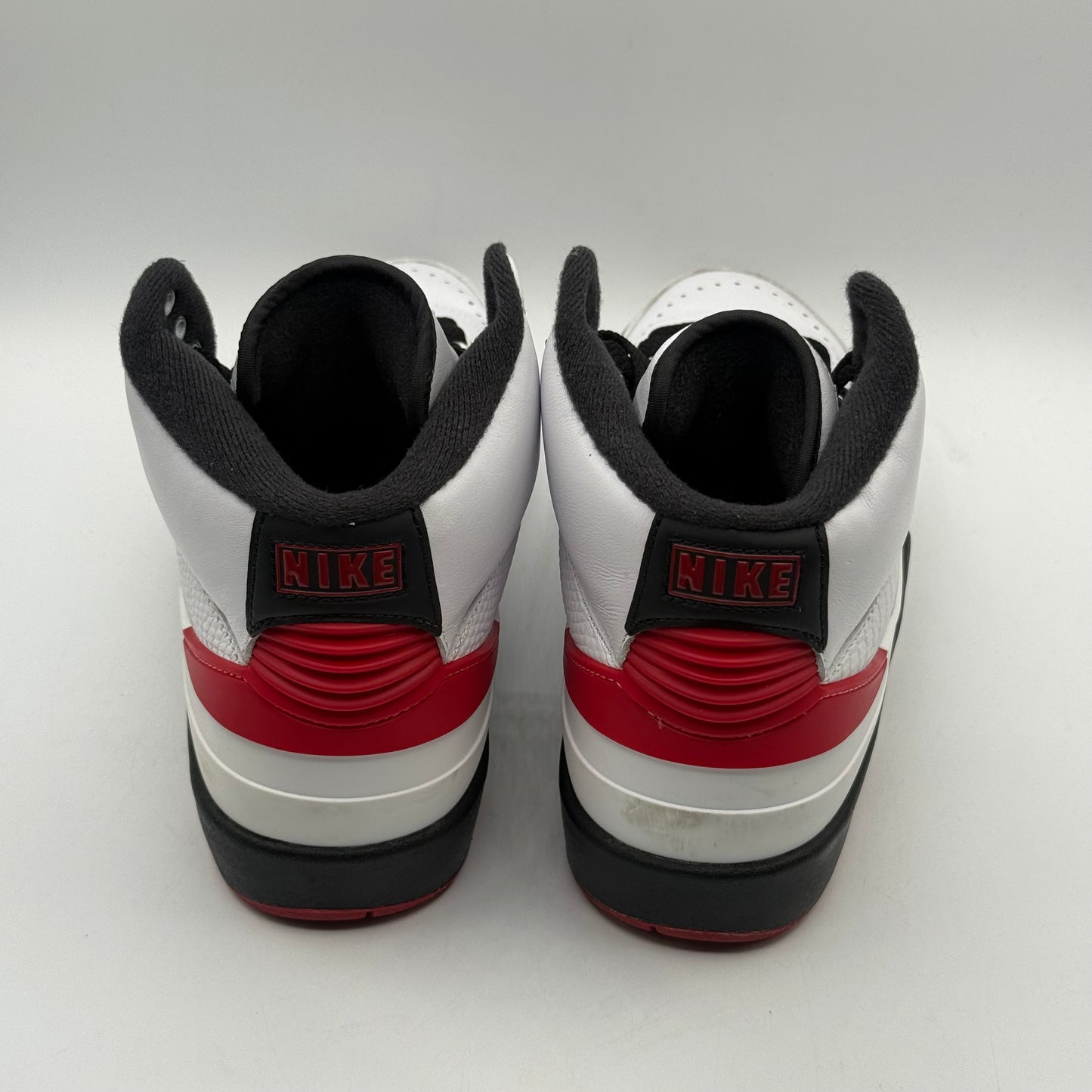(USED) Jordan 2 Chicago Size 6.5Y