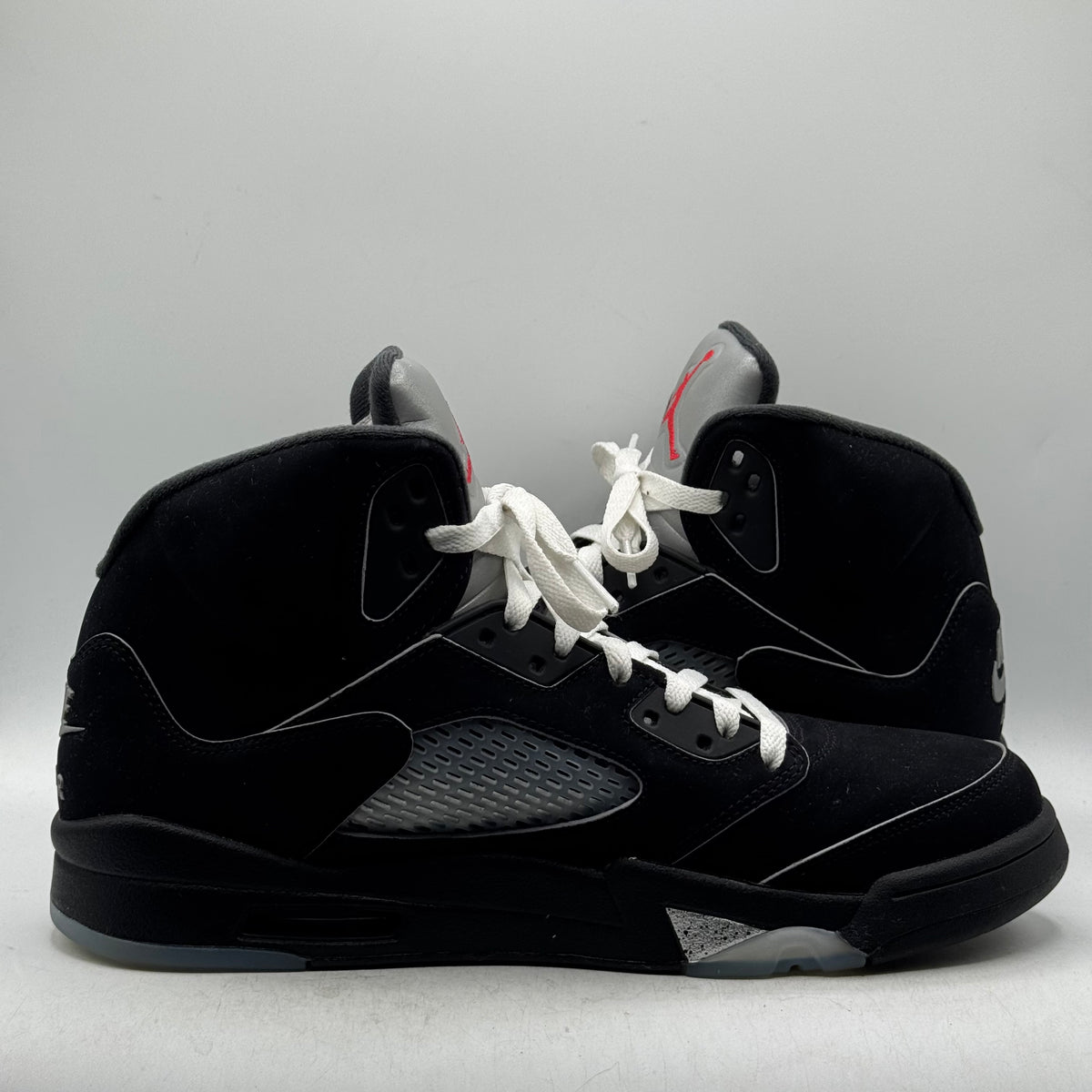 (USED) Jordan 5 Black Metallic Reimagined Size 11.5