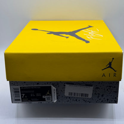 (Used) Jordan 4 Lightning Size 7Y
