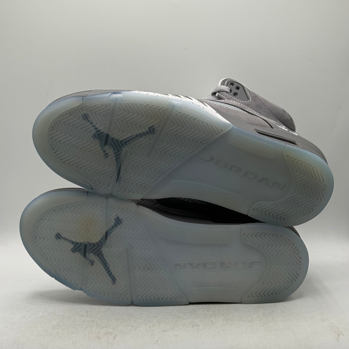 (USED) Jordan 5 Wolf Grey (2026) Size 9.5