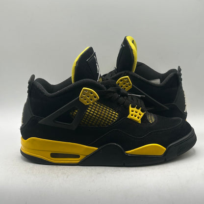 (Used No Box) Jordan 4 Thunder (2021) Size 8.5
