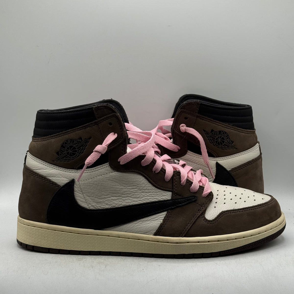 (USED) Jordan 1 High Travis Scott Mocha Size 12