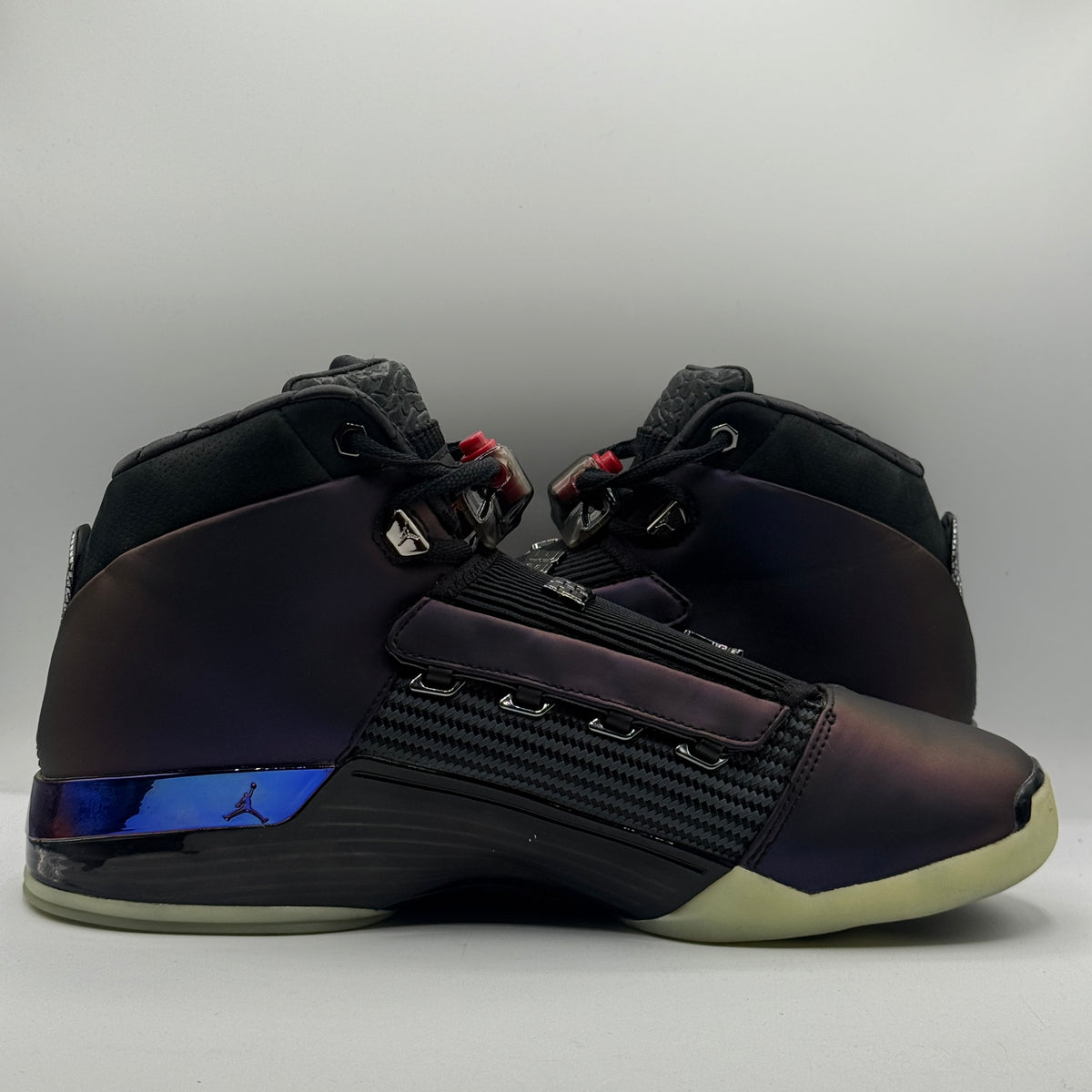 (USED) Jordan 17 Doernbecher Zach Rumbaugh Size 11.5