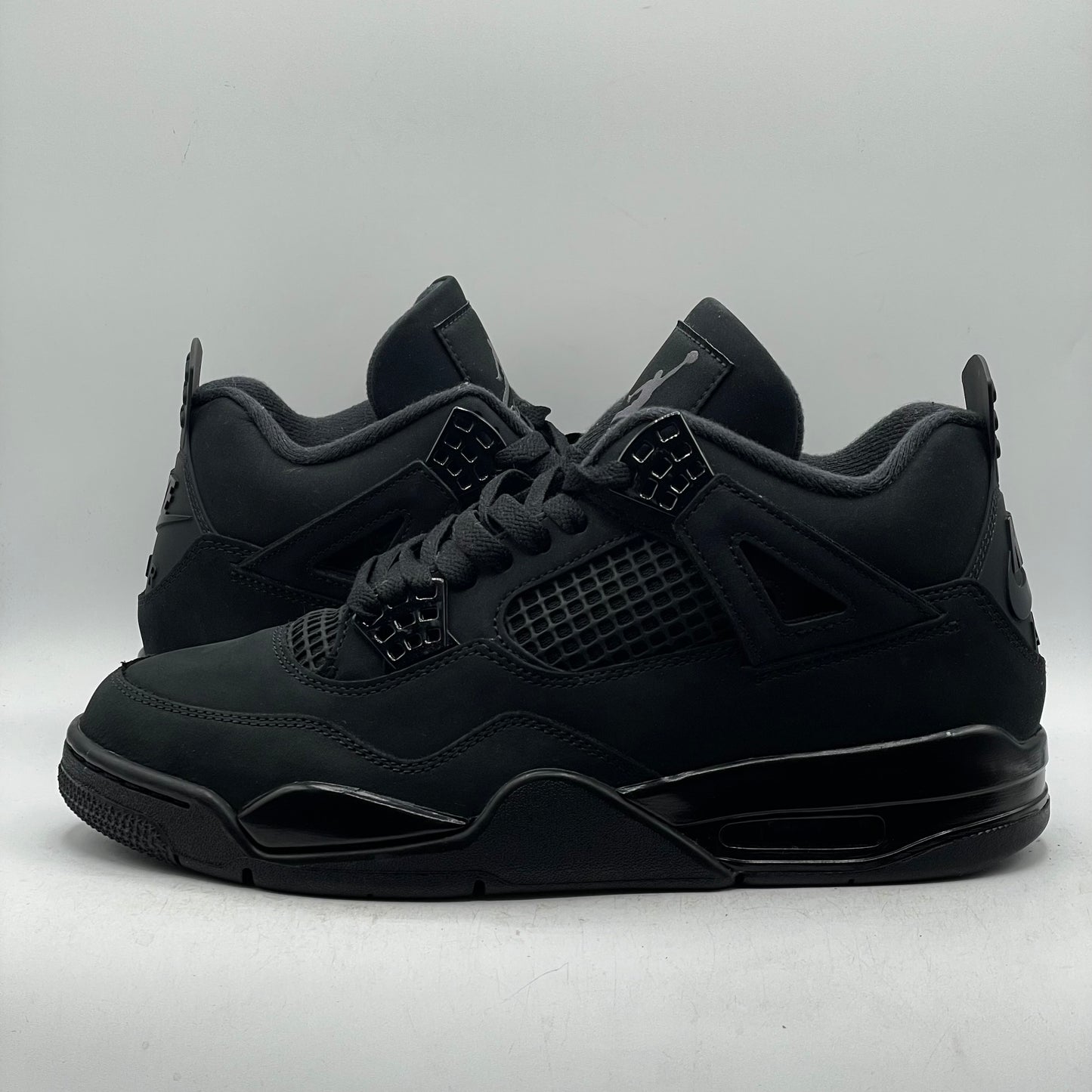 (USED) Jordan 4 Black Cat (2025) Size 9.5