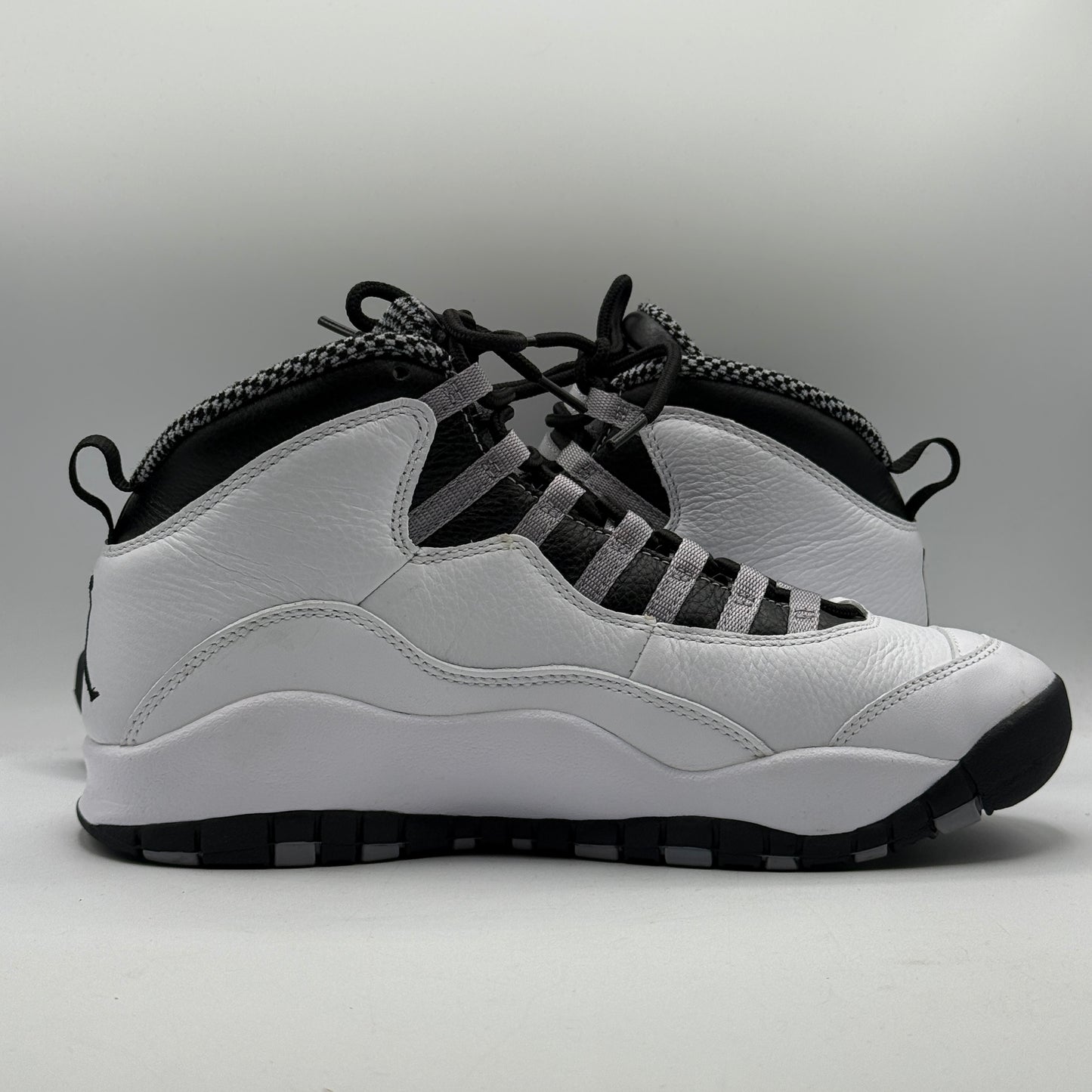 (USED) Jordan 10 Steel Size 9.5