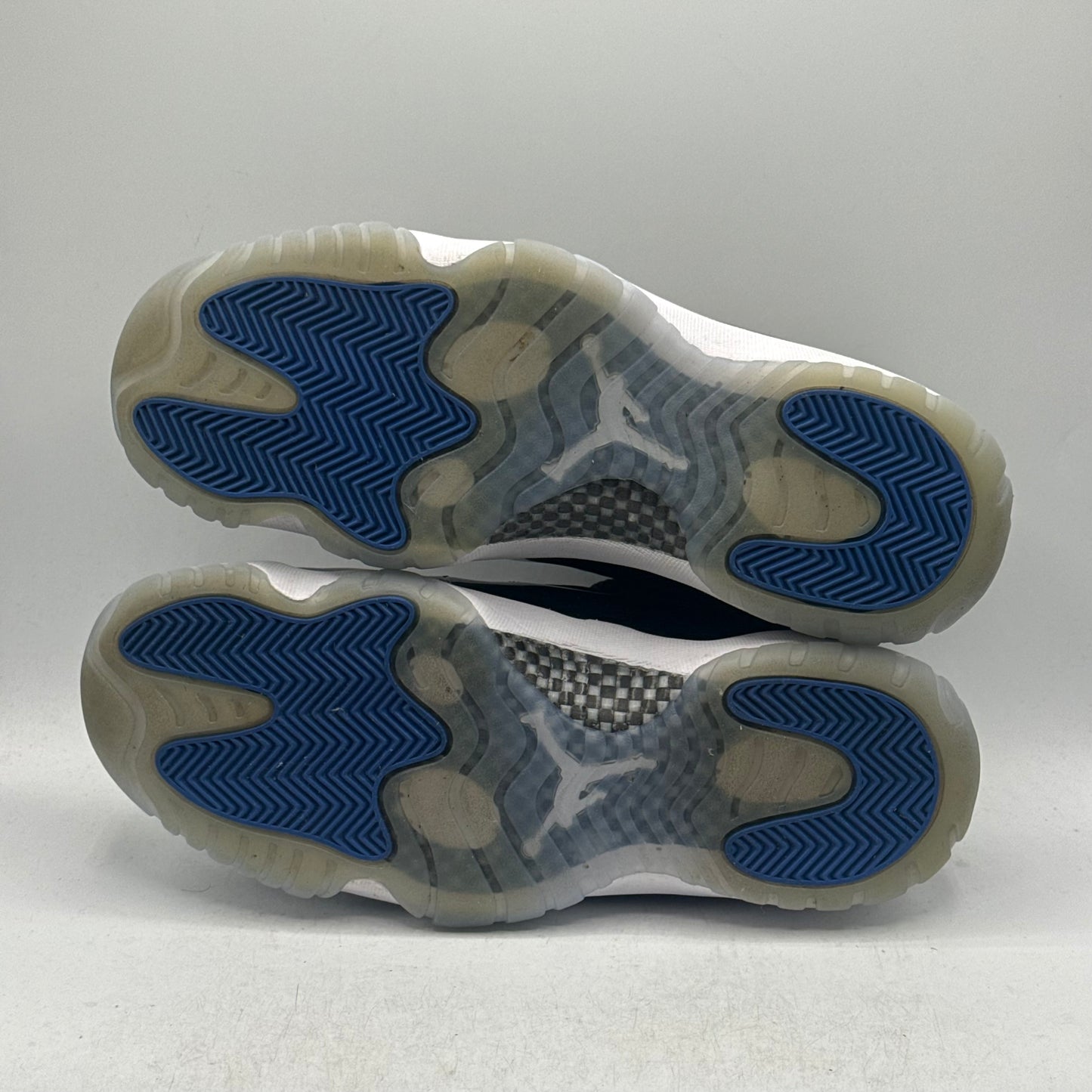 (Used No Box) Jordan 11 Low Space Jam Size 9.5