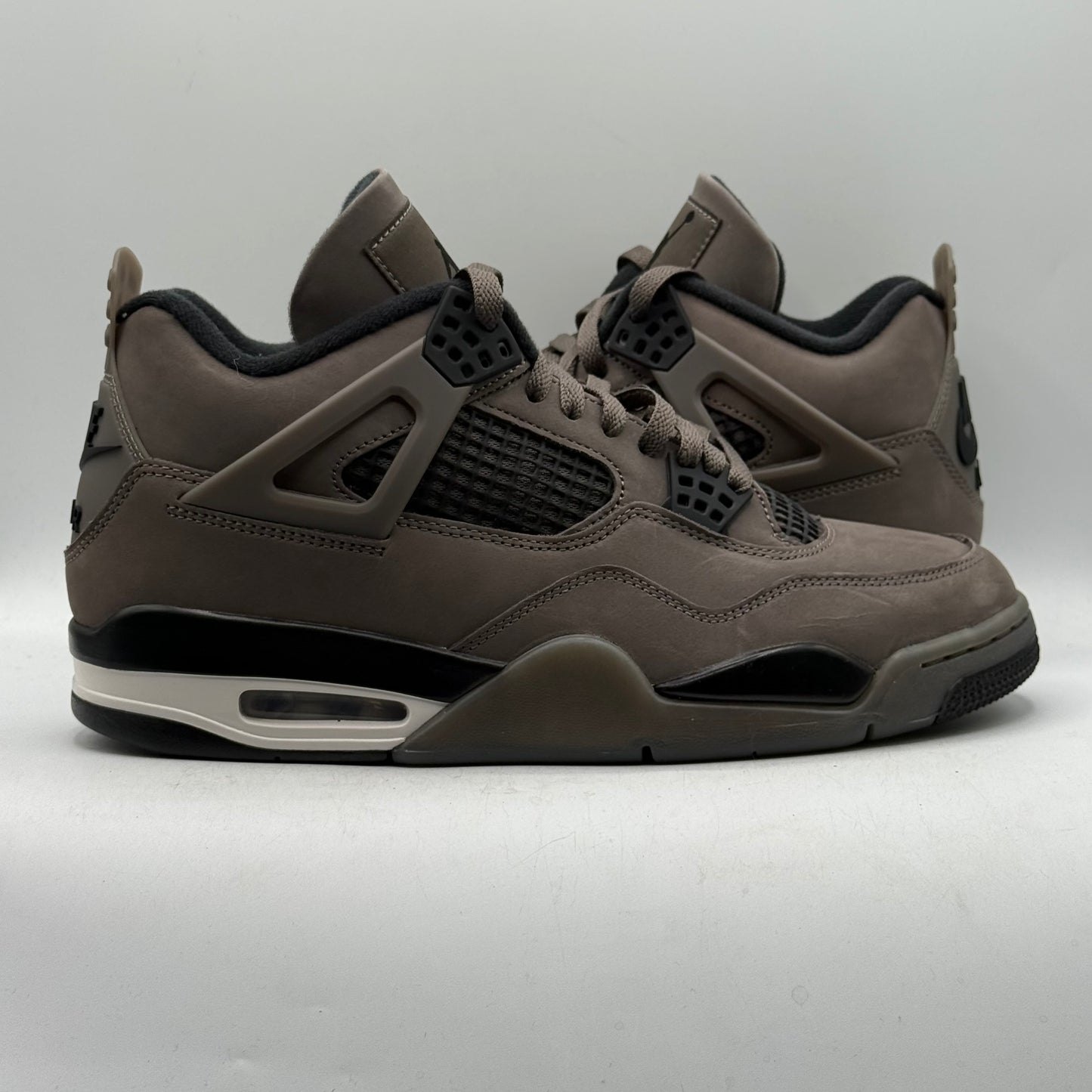 (Worn 1x) Jordan 4 Cave Stone Size 10.5