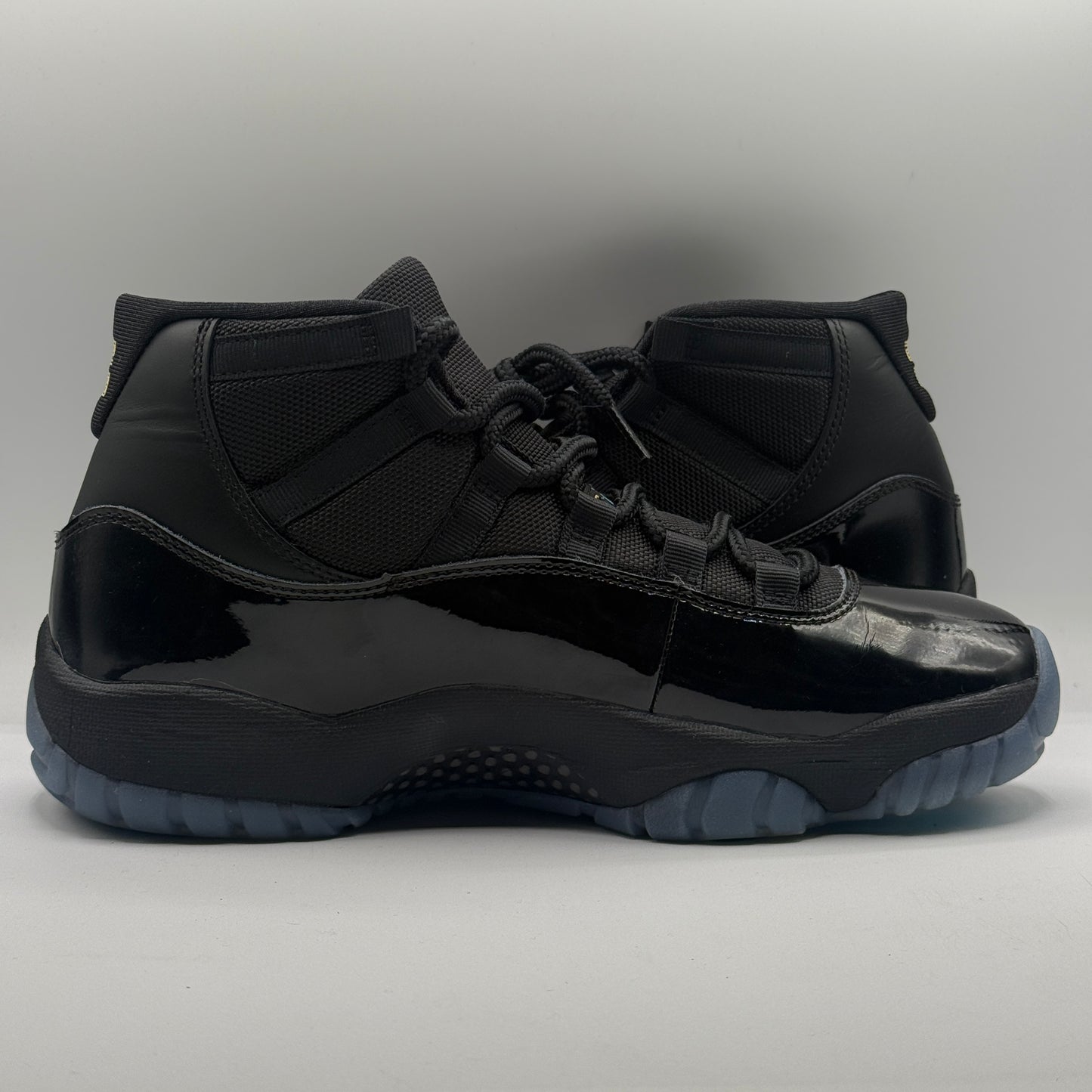 (USED) Jordan 11 Gamma Size 8.5