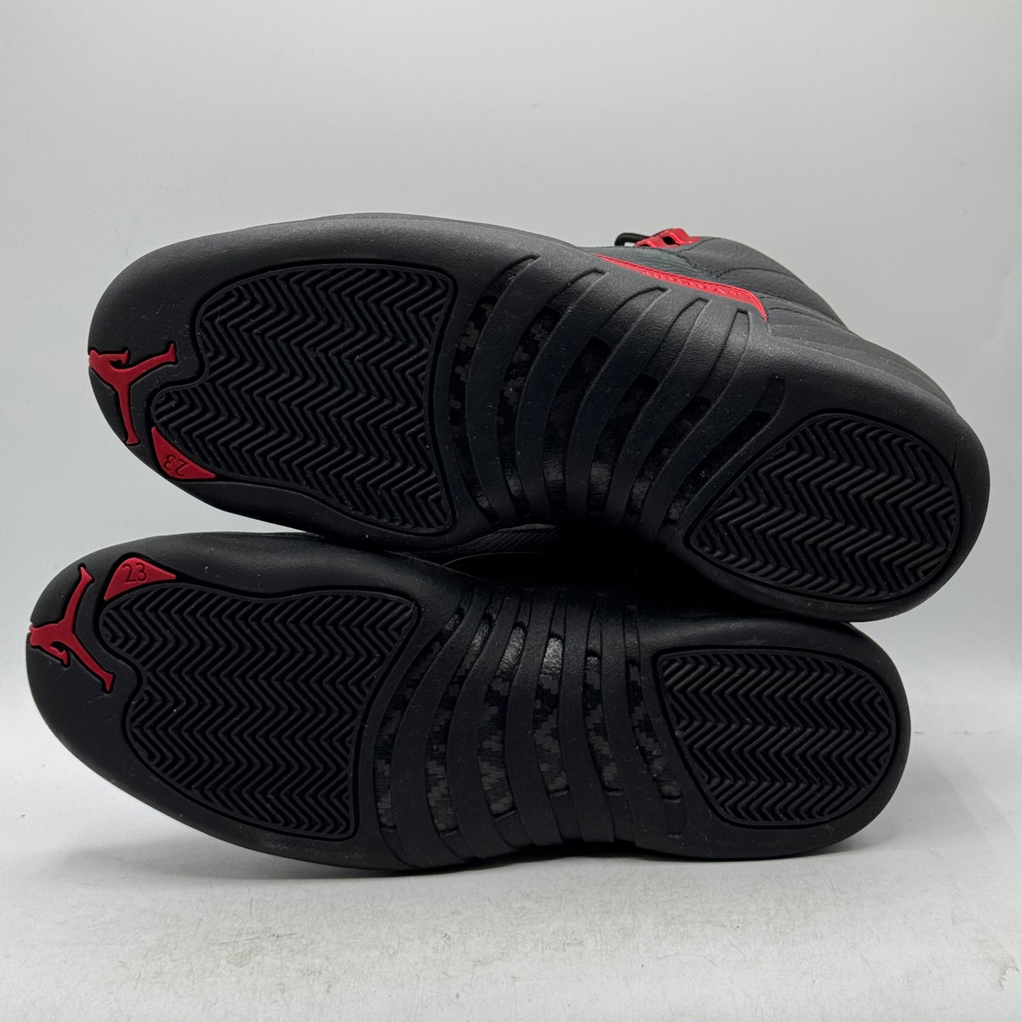 (USED) Jordan 12 Bloodline Size 10